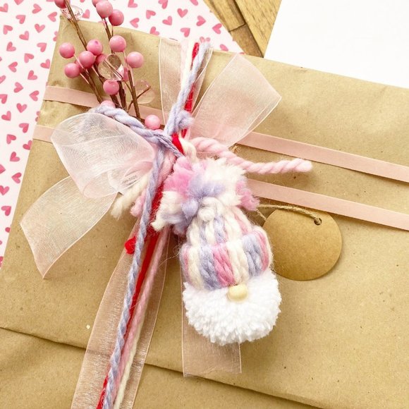 Valentine's Day Handmade Gnome Pom Pom Mini Knit Hat Charm Topper Gift Wrap Hang - Picture 1 of 4